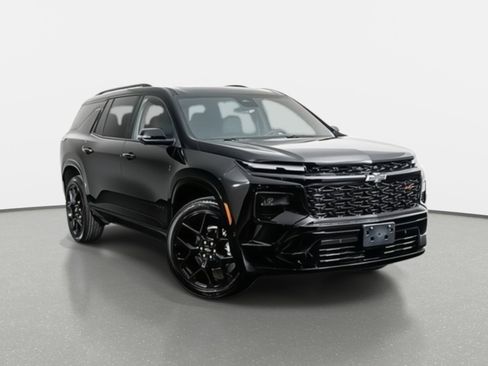 Used 2026 Chevrolet Traverse RS image 81