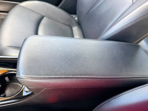 Used 2021 Toyota Prius XLE FWD image 45
