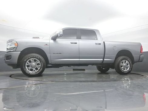 Used 2024 RAM 2500 Laramie AWD/4WD image 44