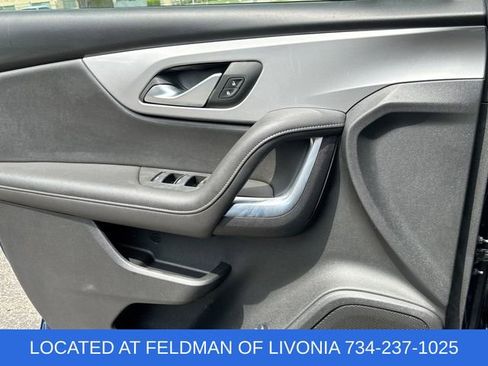 Used 2022 Chevrolet Blazer LT FWD image 21