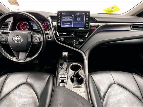 Used 2023 Toyota Camry XSE image 14
