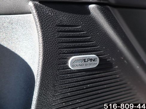 Used 2023 Dodge Challenger R/T w/ Plus Package image 16