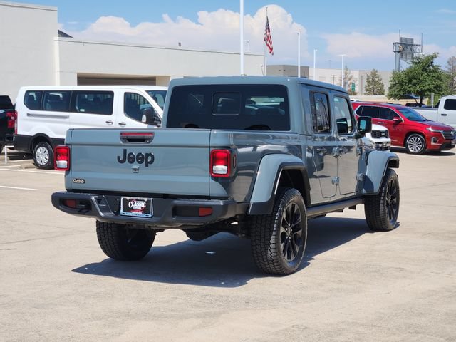 Used 2024 Jeep Gladiator Sport AWD/4WD image 14