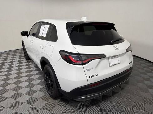 Used 2026 Honda HR-V Sport image 4