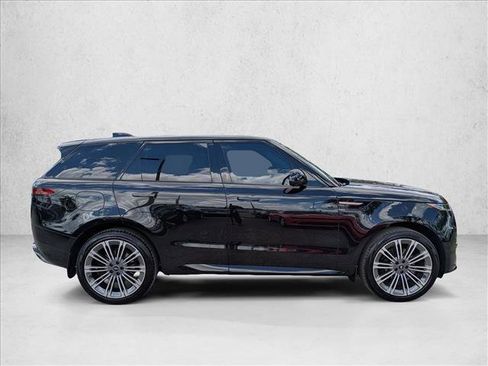 Used 2024 Land Rover Range Rover Sport Dynamic SE AWD/4WD image 4