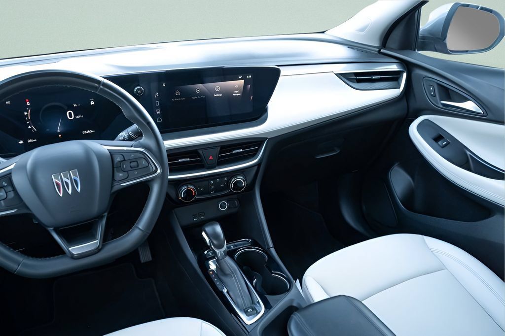 Used 2024 Buick Encore GX Sport Touring FWD image 20