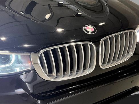 Used 2017 BMW X3 sDrive28i w/ Premium Package 3 RWD image 31