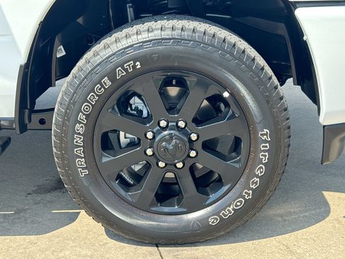 Used 2026 RAM 2500 Big Horn AWD/4WD image 10