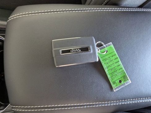 New 2025 Jeep Grand Cherokee Laredo w/ Luxury Tech Group I image 31