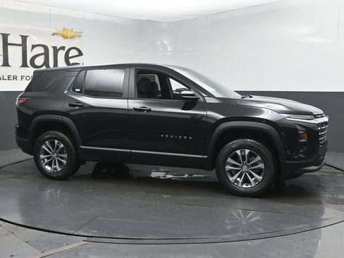 New 2026 Chevrolet Equinox LT w/ Safety and Technology Package FWD image 27