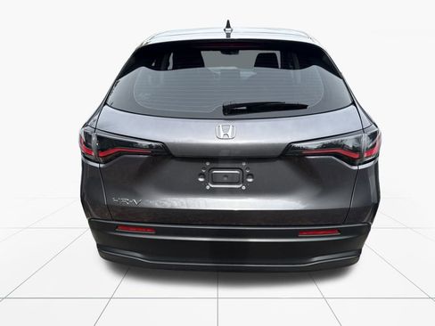 Used 2025 Honda HR-V LX image 6