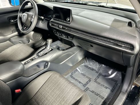 Used 2023 Honda HR-V LX image 30