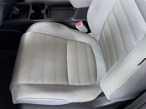 Used 2019 Honda CR-V EX image 12