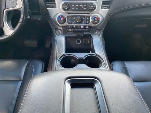 Used 2019 GMC Yukon SLT image 15