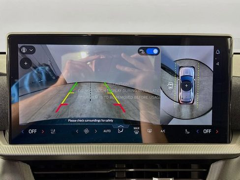 New 2026 Ford Explorer ST-Line w/ ST-Line Street Pack image 14