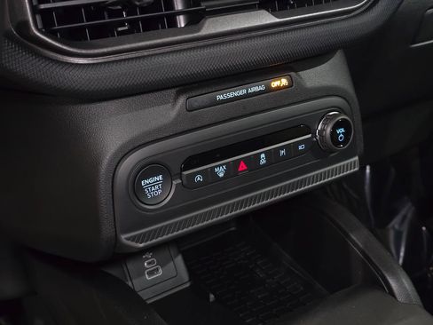 New 2025 Ford Bronco Sport Outer Banks w/ Outer Banks Tech Package+ AWD/4WD image 28