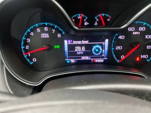 Used 2019 Chevrolet Impala LT FWD image 5