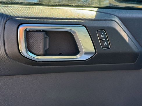 New 2025 Ford Bronco 4-Door w/ Sasquatch Package image 25