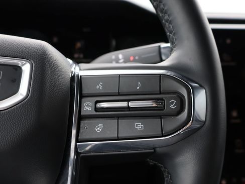 Used 2026 GMC Acadia Elevation w/ Elevation Premium Package AWD/4WD image 29