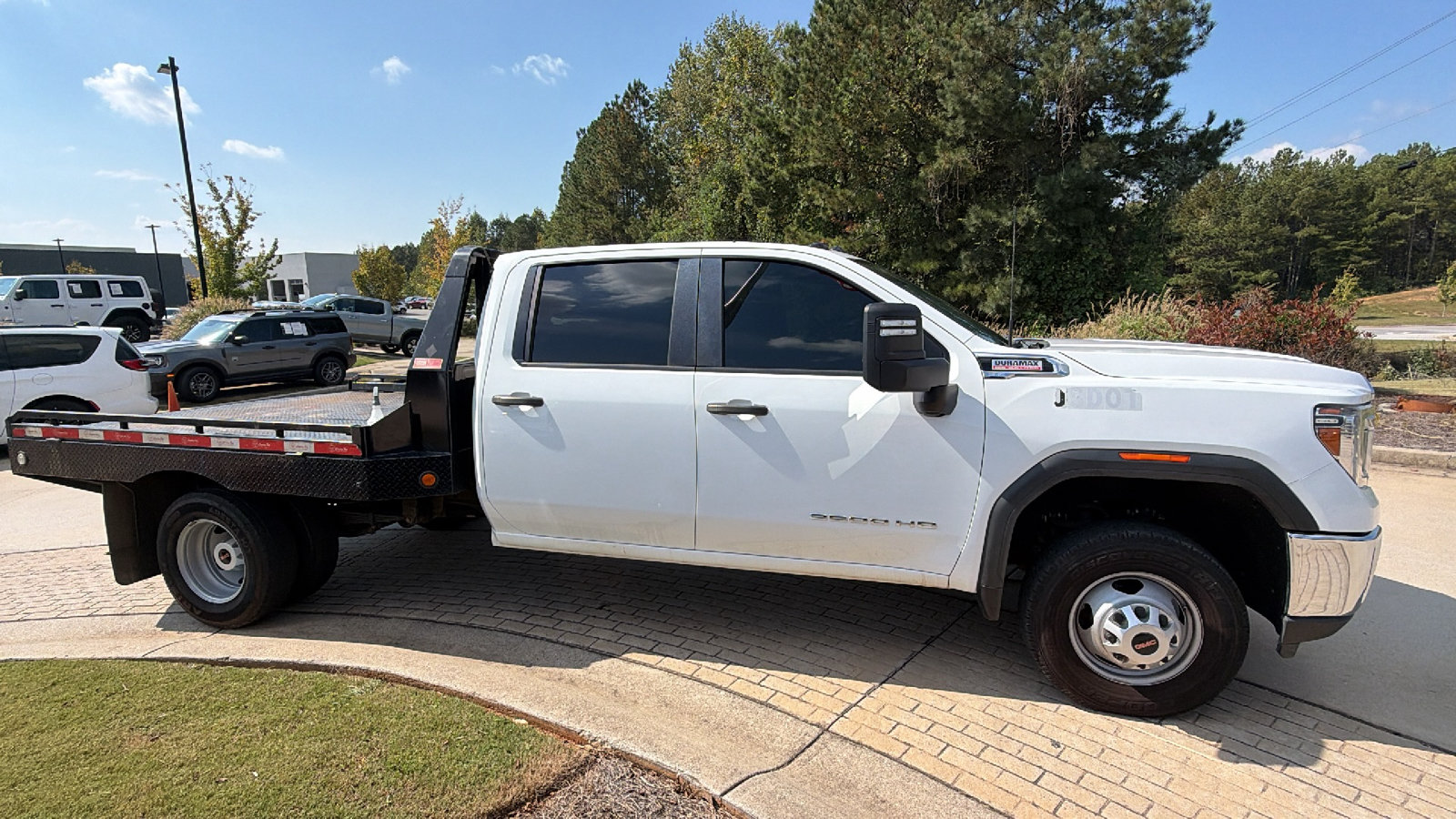 Used 2020 GMC Sierra 3500 4x4 Crew Cab w/ Convenience Package image 7