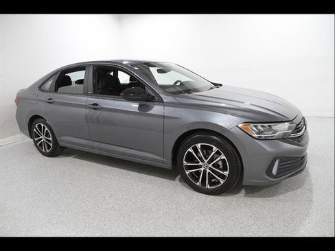 Certified 2023 Volkswagen Jetta Sport image 1