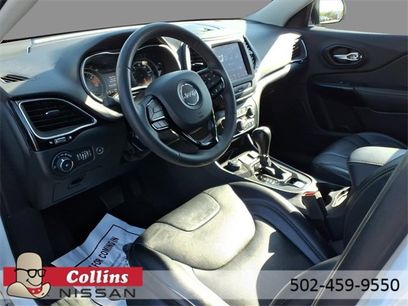 Used 2023 Jeep Cherokee Altitude Lux