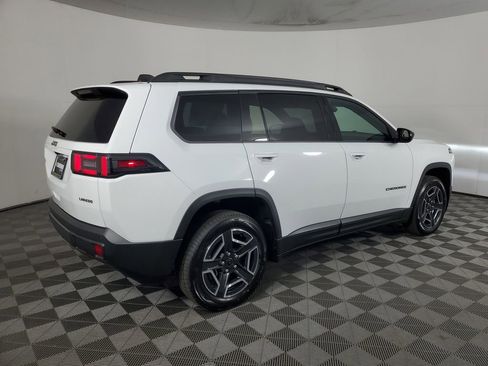 New 2026 Jeep Cherokee Laredo AWD/4WD image 4