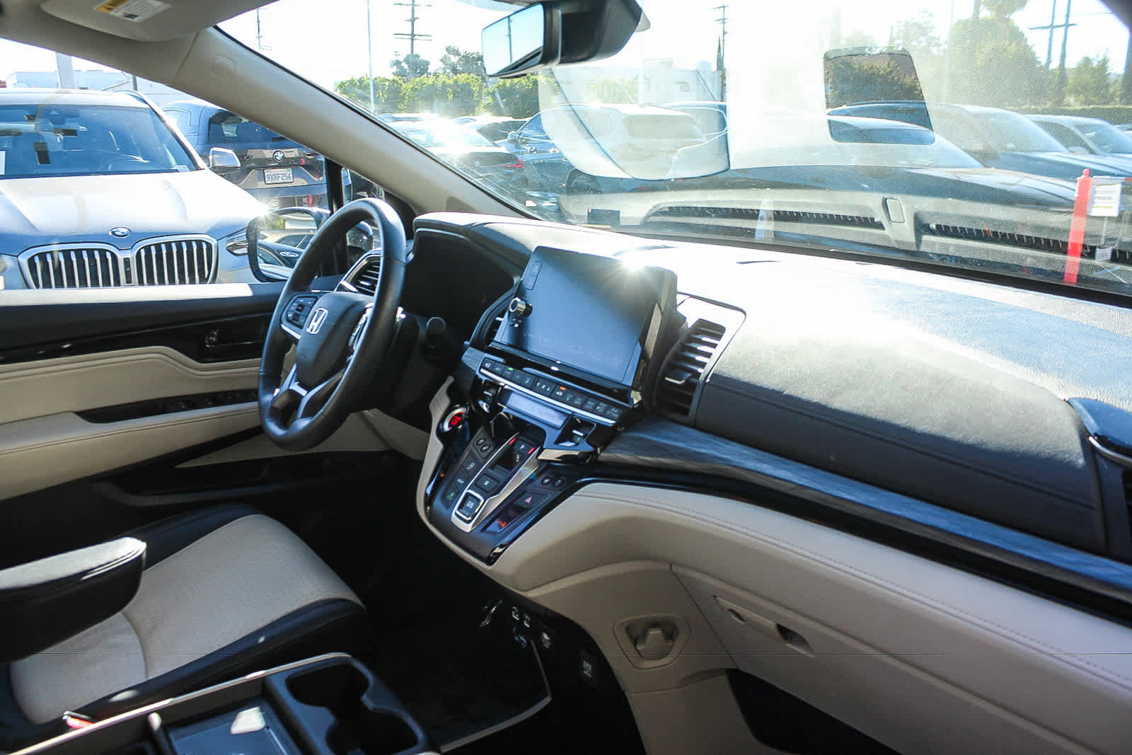 Used 2026 Honda Odyssey Elite image 19