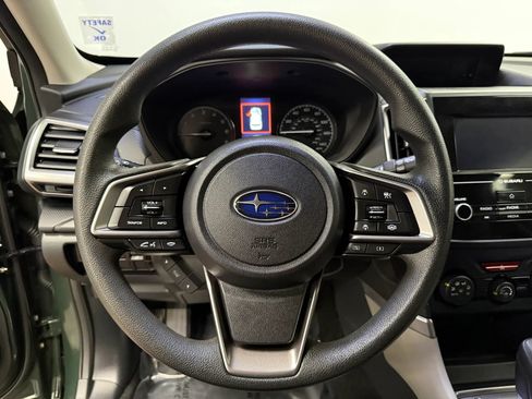 Used 2023 Subaru Forester AWD/4WD image 16