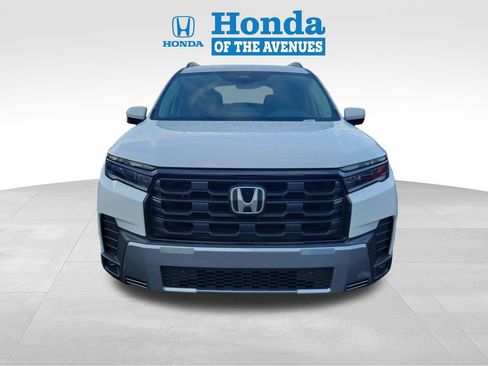 Certified 2026 Honda Pilot EX-L image 2