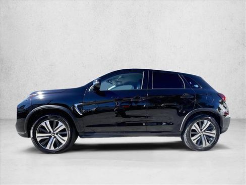 Used 2022 Mitsubishi Outlander Sport SE image 6