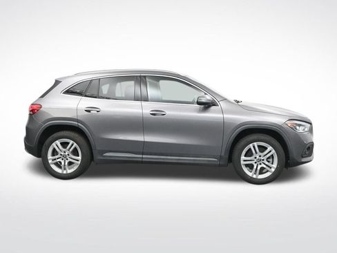 Used 2023 Mercedes-Benz GLA 250 4MATIC image 4