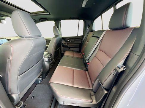 New 2026 Honda Ridgeline Black Edition image 24