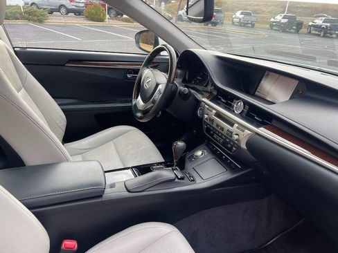 Used 2014 Lexus ES 350 image 9