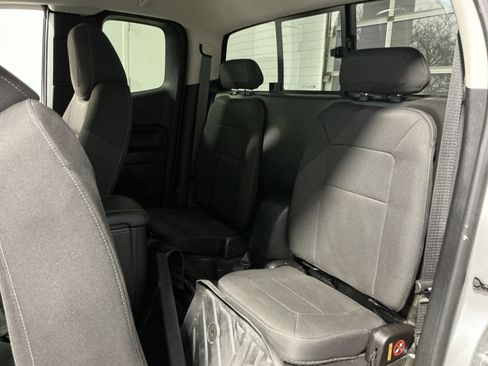 Used 2017 Chevrolet Colorado LT w/ Redline Special Edition image 30