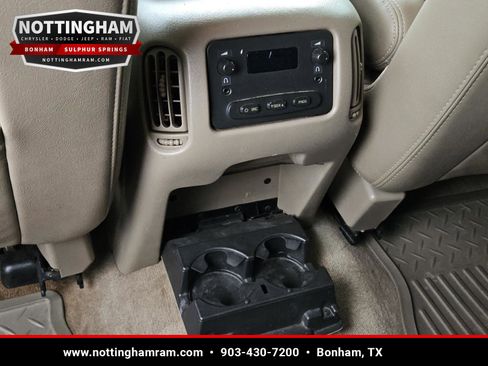 Used 2004 Chevrolet Silverado 2500 LS w/ Heavy-Duty Power Package AWD/4WD image 27