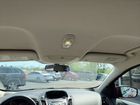 Used 2014 Ford Escape SE image 11