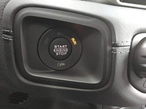 New 2026 Jeep Wrangler Unlimited Rubicon w/ Steel Bumper Group image 30