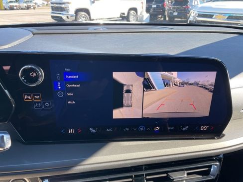 New 2026 Chevrolet Traverse LT w/ Driver Confidence Package image 12