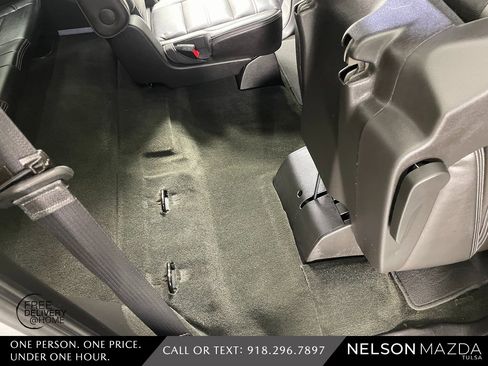 Used 2018 GMC Yukon Denali w/ Denali Ultimate Package image 52