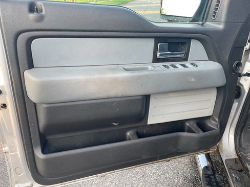 Used 2014 Ford F150 XLT image 16
