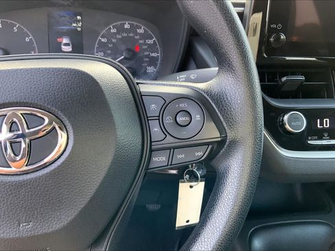 Used 2024 Toyota Corolla LE FWD image 24