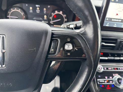 Used 2020 Lincoln Corsair Reserve w/ Equipment Group 201A image 33