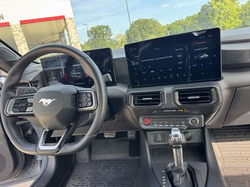Used 2024 Ford Mustang Coupe RWD image 15