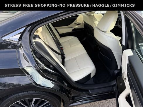 Used 2022 Lexus ES 350 w/ Premium Package image 33