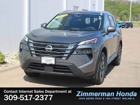 Used 2024 Nissan Rogue SV w/ SV Premium Package AWD/4WD image 26