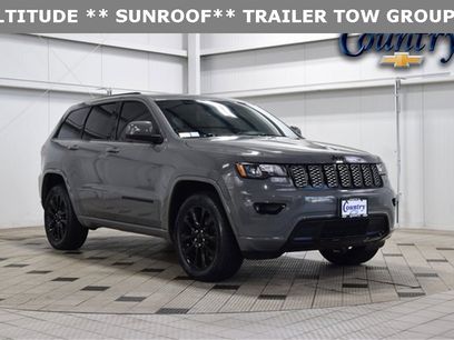 Used 2020 Jeep Grand Cherokee Altitude