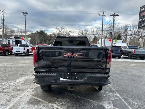 Used 2024 GMC Sierra 3500 AT4 w/ AT4 Premium Plus Package image 4