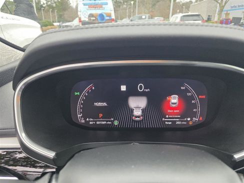 Used 2023 Acura MDX SH-AWD w/ Technology Package image 9