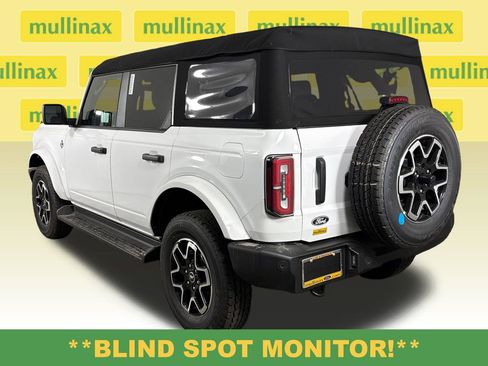 New 2026 Ford Bronco Outer Banks AWD/4WD image 9